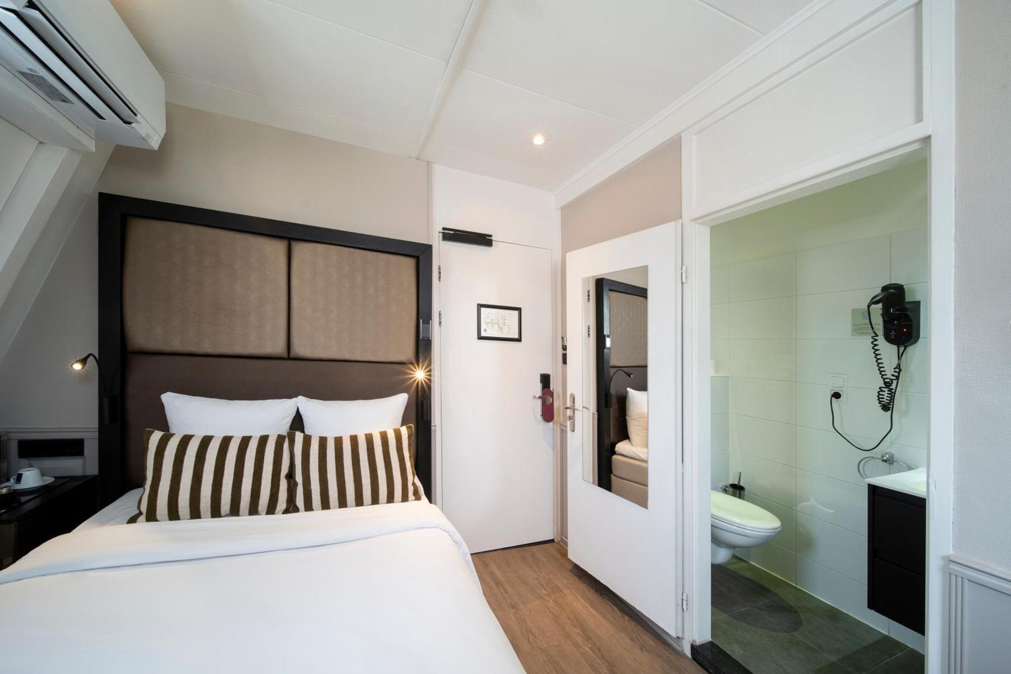 Hotel Sint Nicolaas Amsterdam Ngoại thất bức ảnh